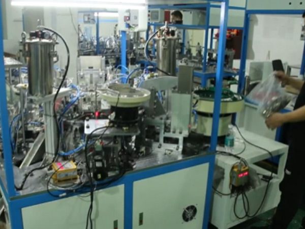 25波段开关前置加工自动机视频